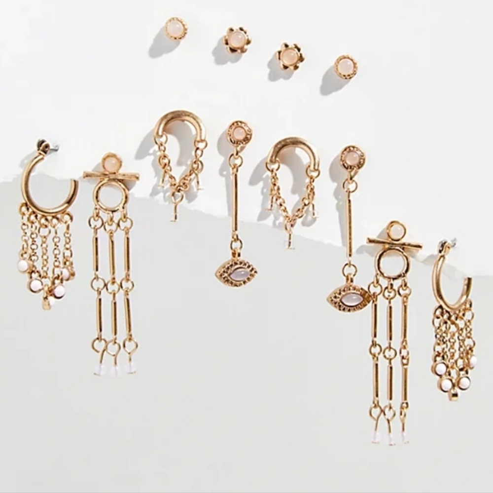 NWT Free People Levitation stud set in Gold Rose Quartz
